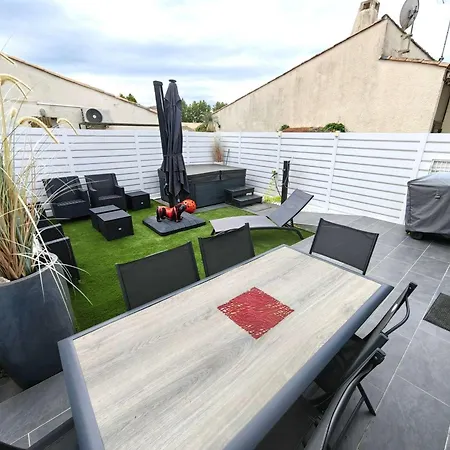 Apartment Cap D'agde, 3 Pieces, 4 Personnes - Fr-1-607-197 *